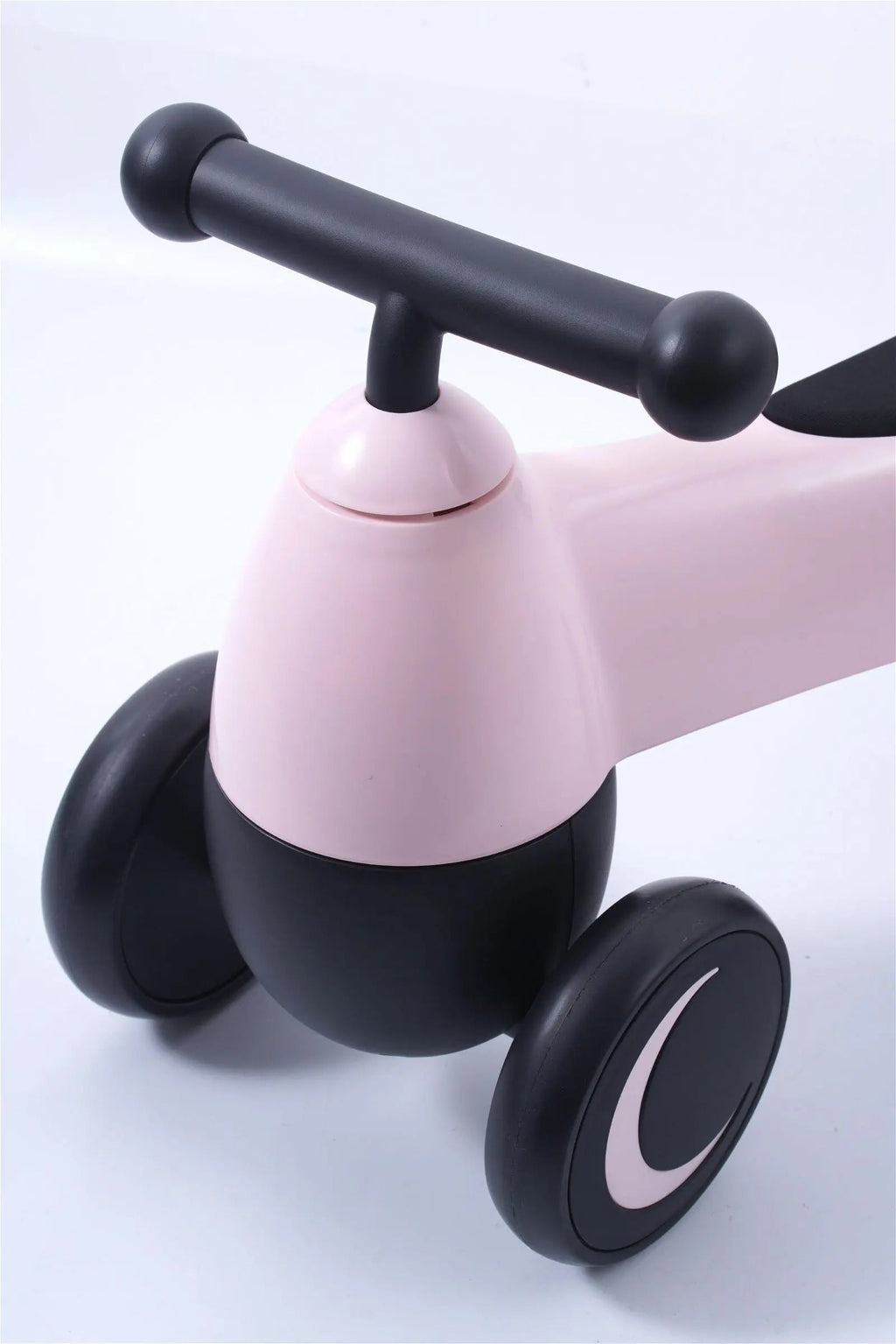 Freddo Toys 4 wheel Balance Bike-4